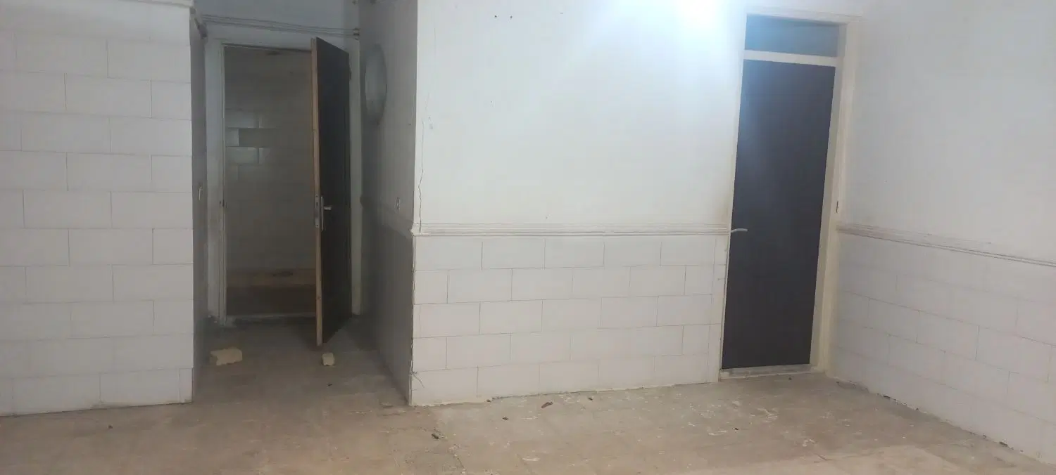 زیر زمین ۷۵ متری جهت کارگاه خیاطی (فقط خانم)