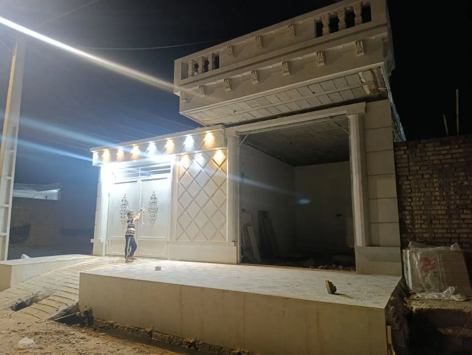 خانه ۱۰۰ متری قلعه چنعان