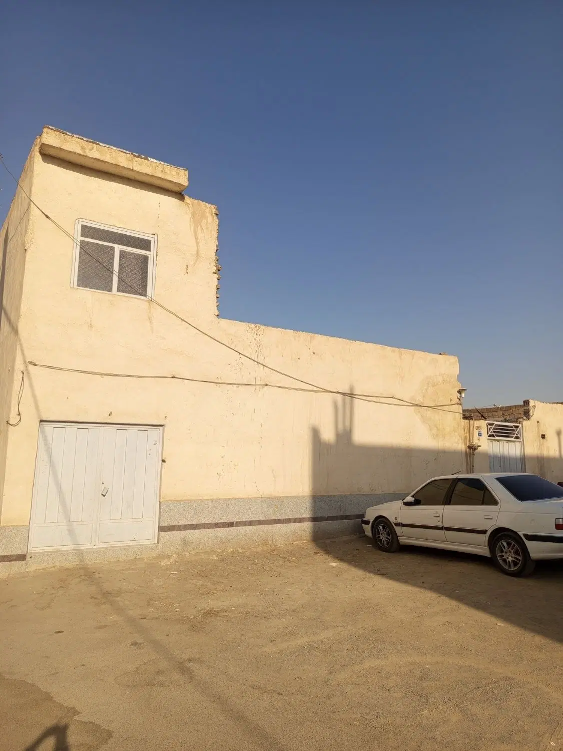 خانه کلنگی واقع در خوراسگان خیابان ابوذر(اباذر ۱۶)