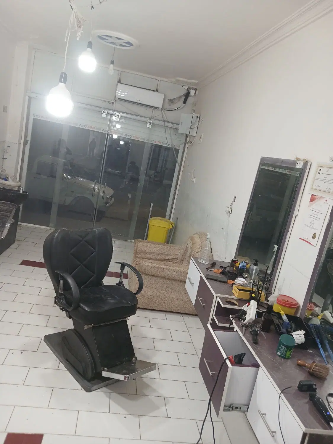 سلام مغاز روب رو مسجد بلوک اجاره  داده میشود