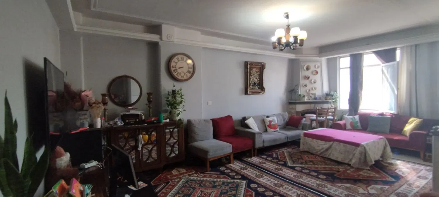 ۶۱ متر خیابان پرواز