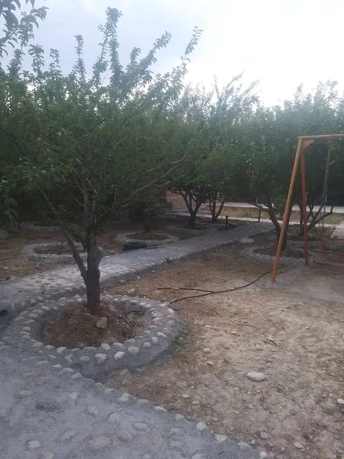 اجاره سوییت و سکو در باغ گلستان جهان آباد دشت روم