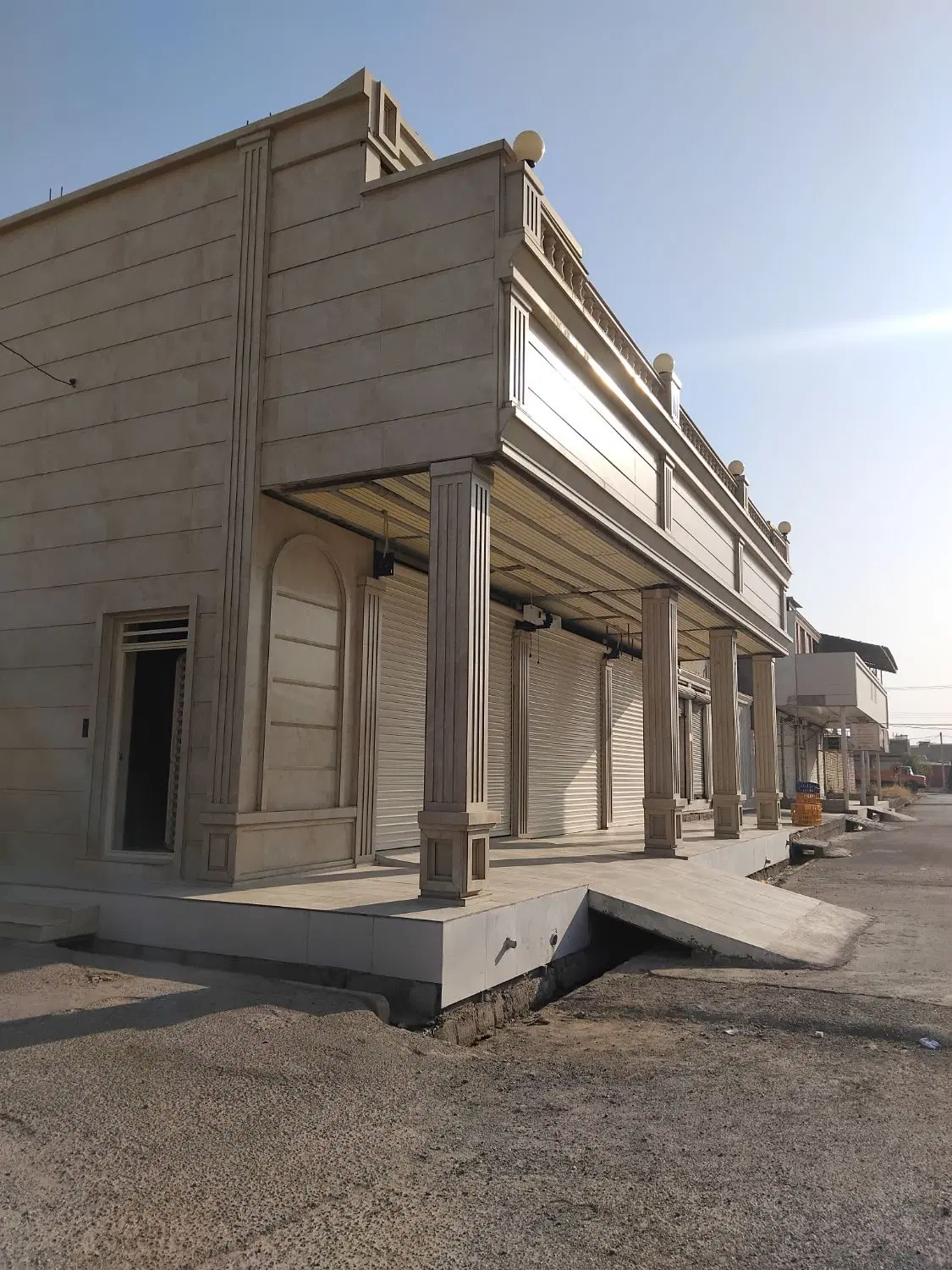 منزل تجاری مسکونی
