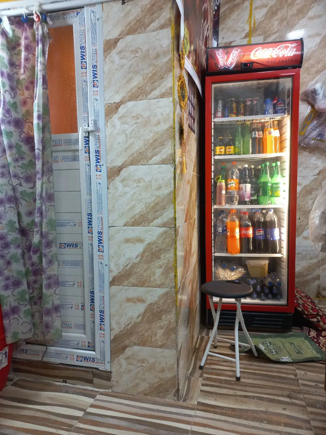مقازه شیک بر اصلی