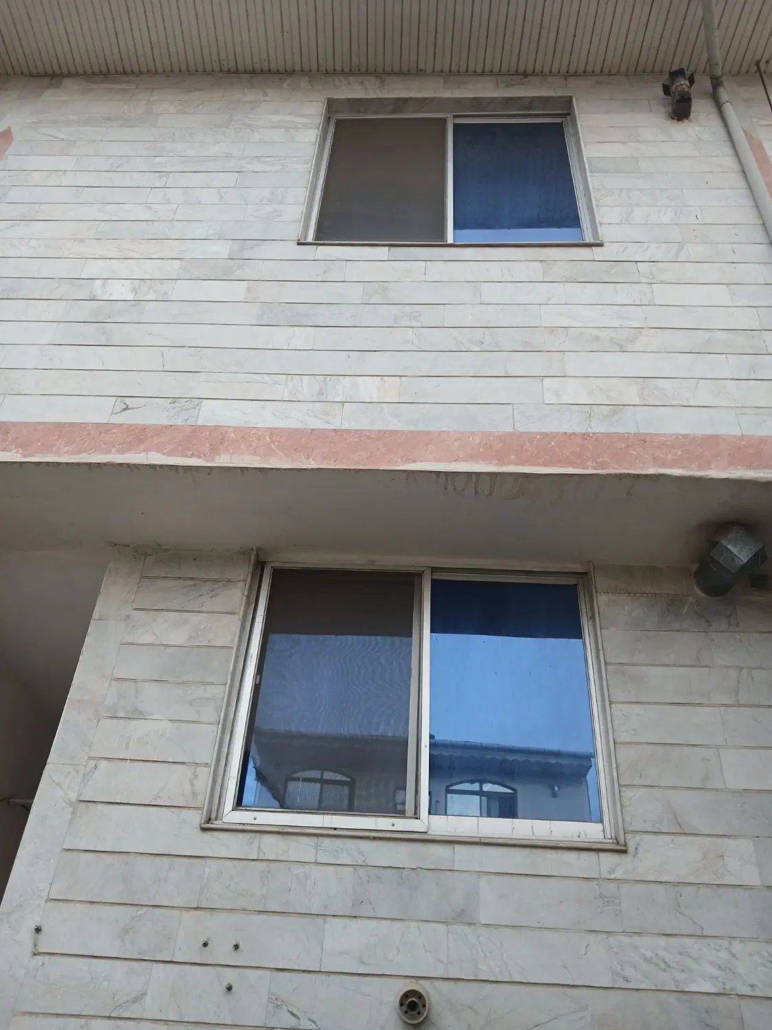 آپارتمان نقلی ویلایی