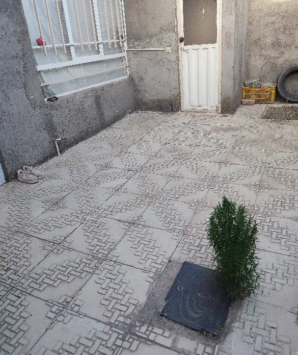 خانه دربست 100متری
