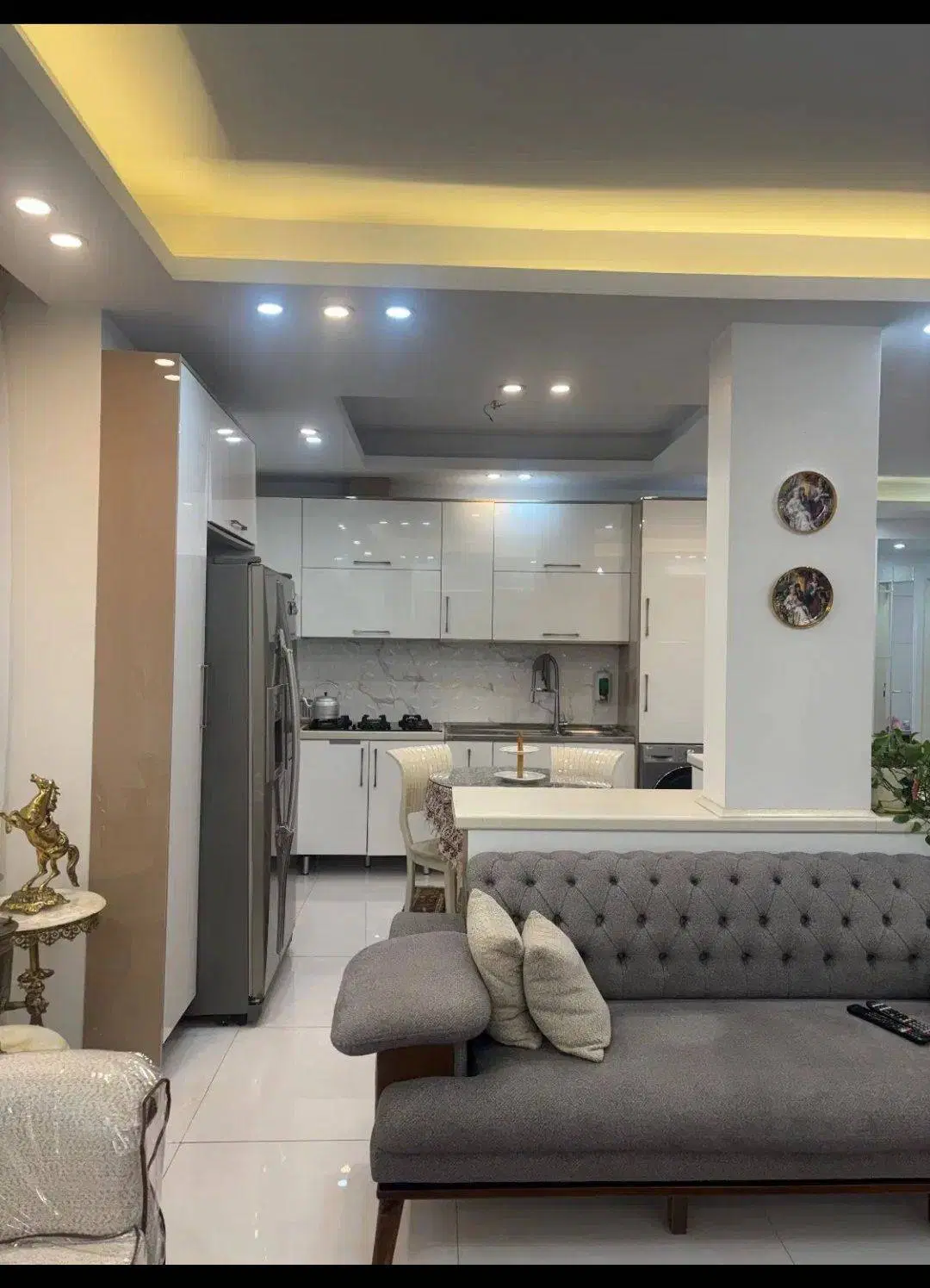 نازی اباد، ۱۰۰ متر تکواحدی فول امکانات