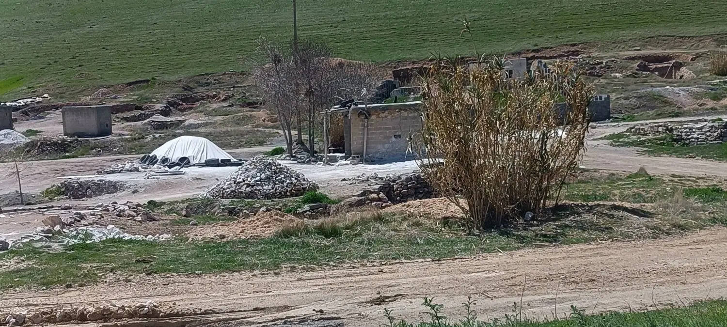 زمین سراب یاوری