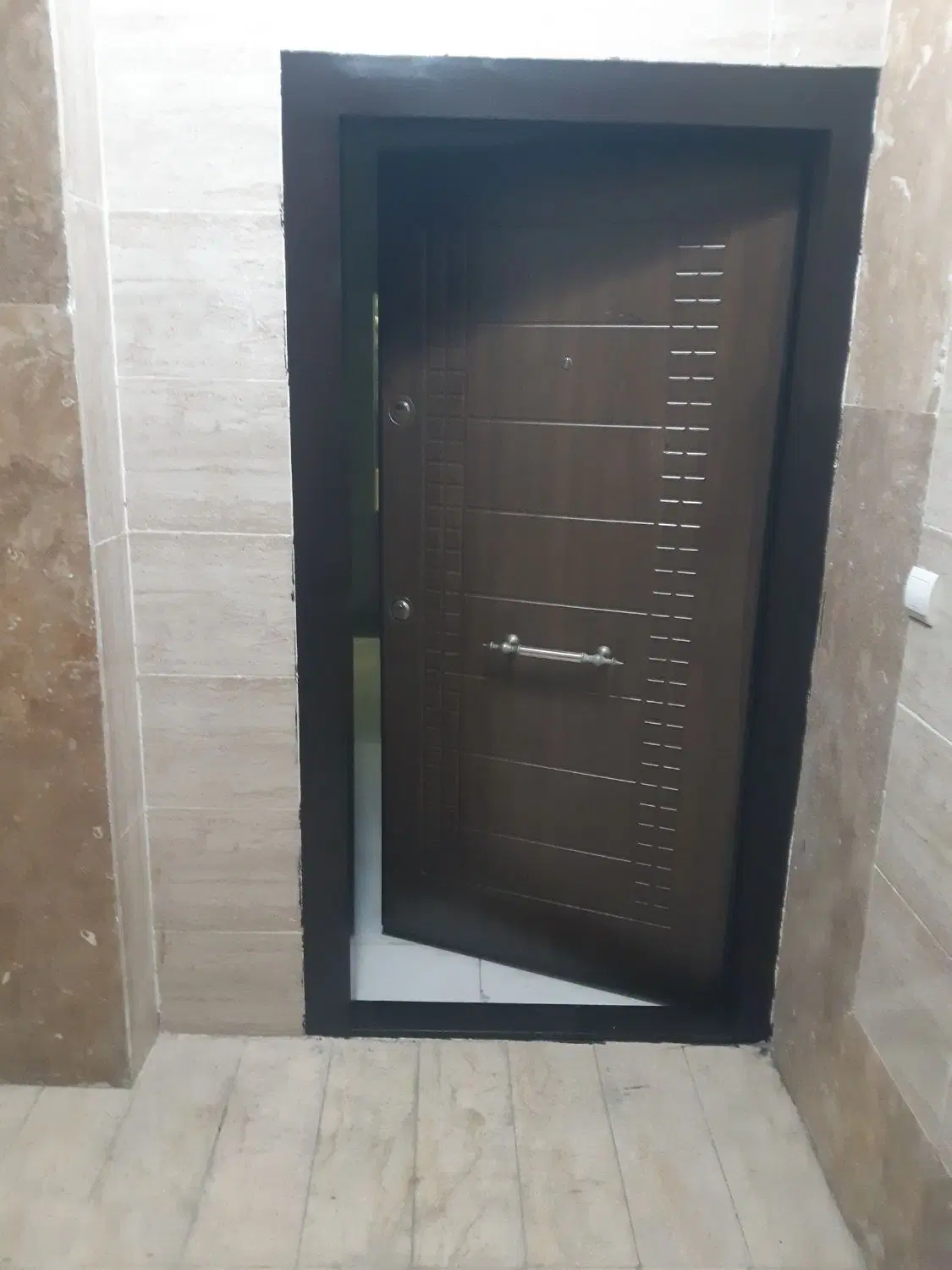 فروش آپارتمان ۸۵ متری دوخواب کوی نیایش