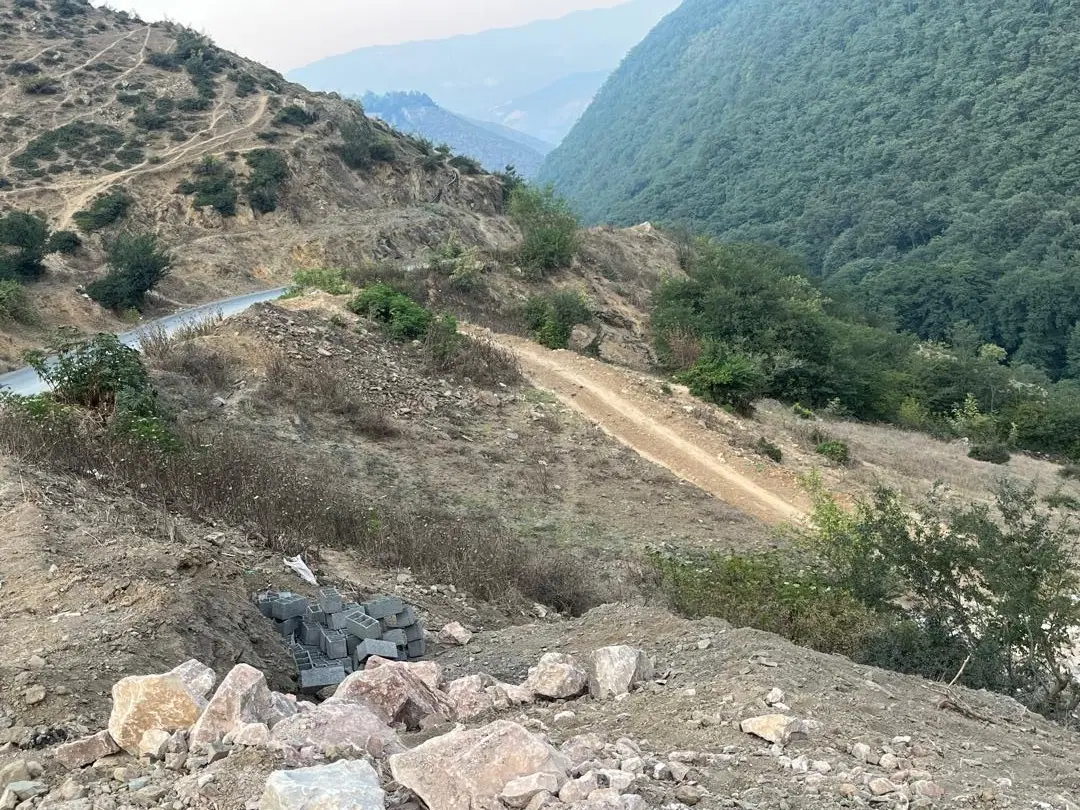 زمین 500 متری شهرستان مرزن آباد روستای برار