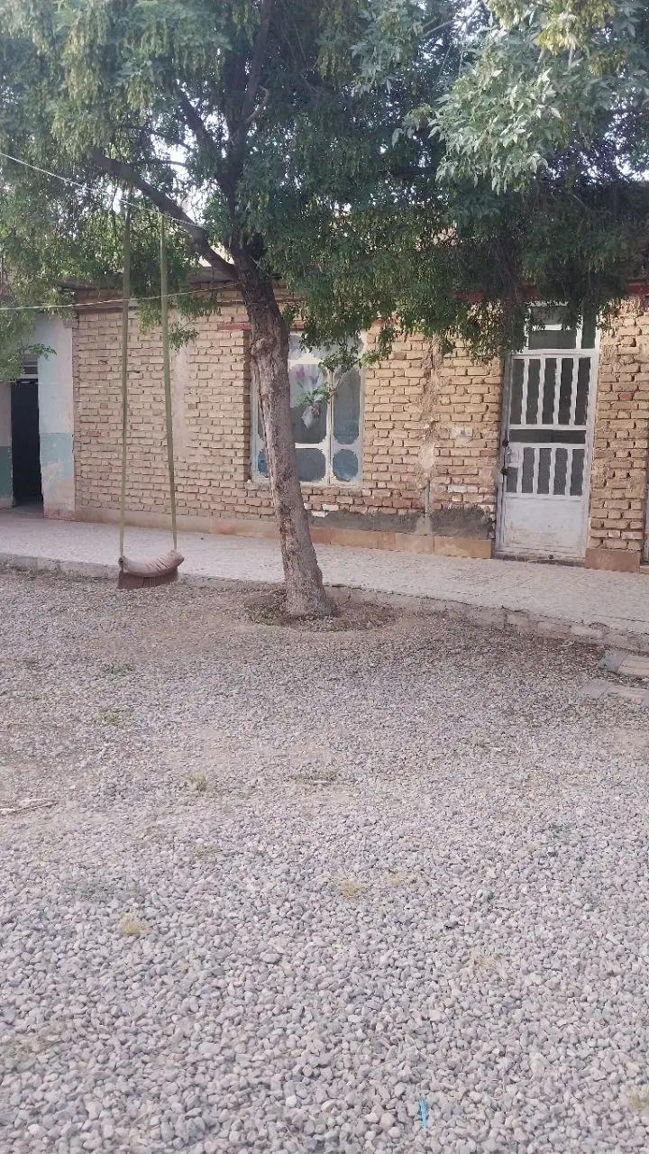 حسین آباد نقش رستم