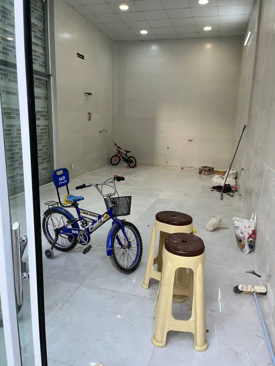 رهن و اجاره مغازه ۳۸ متری در توس ۶۹