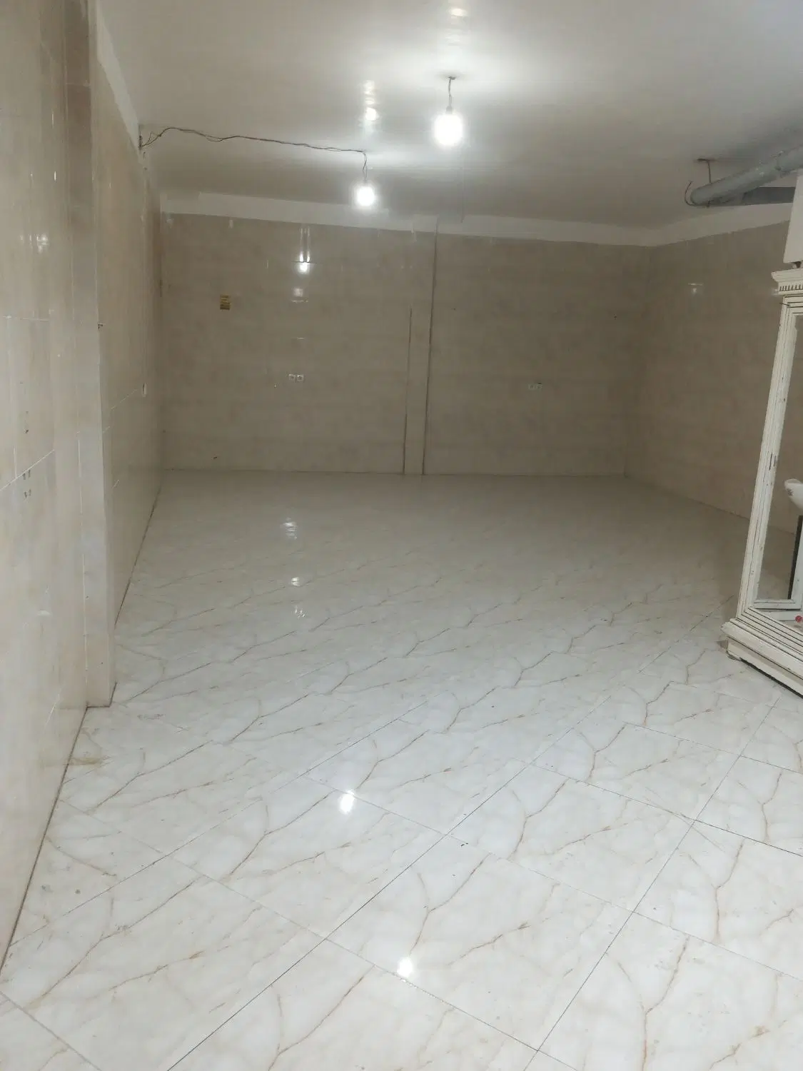 مغازه مرتضی گرد فروش و معاوضه با خودرو