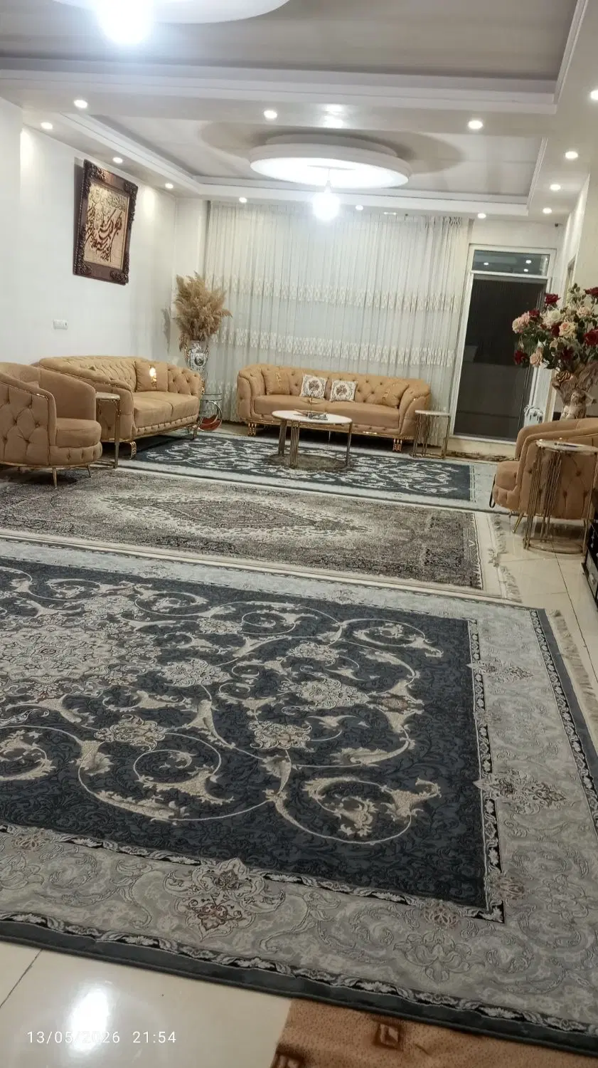 اجاره آپارتمان 120مترمربع.کلاساختمان3طبقه‌می‌باشد