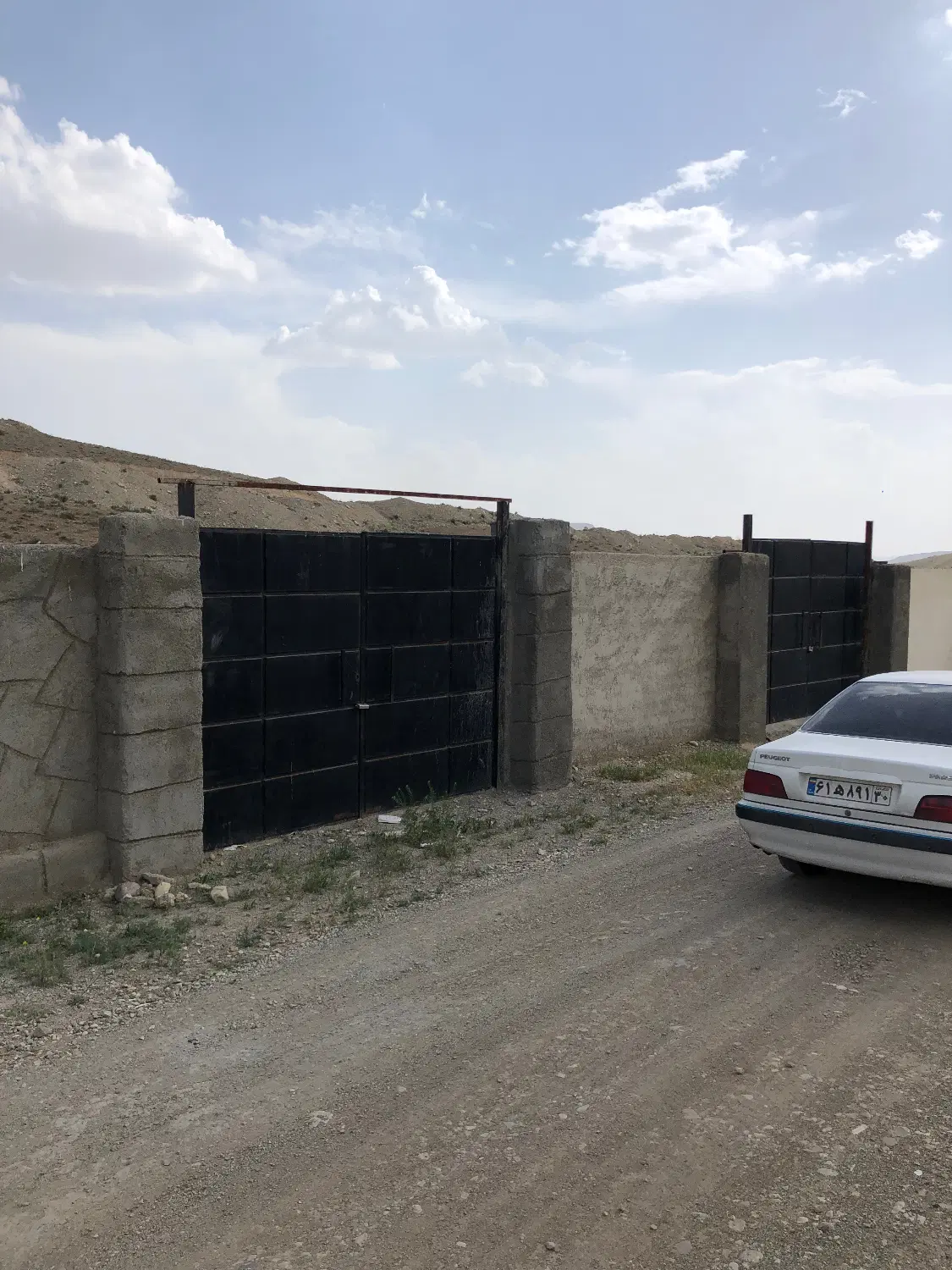 زمین ۲۲۶متر چهاردیواری اقساط اماده ساخت