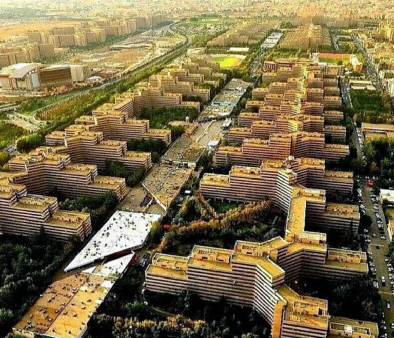 اجاره پارکینگ سرپوشیده و انباری-شهرک اکباتان