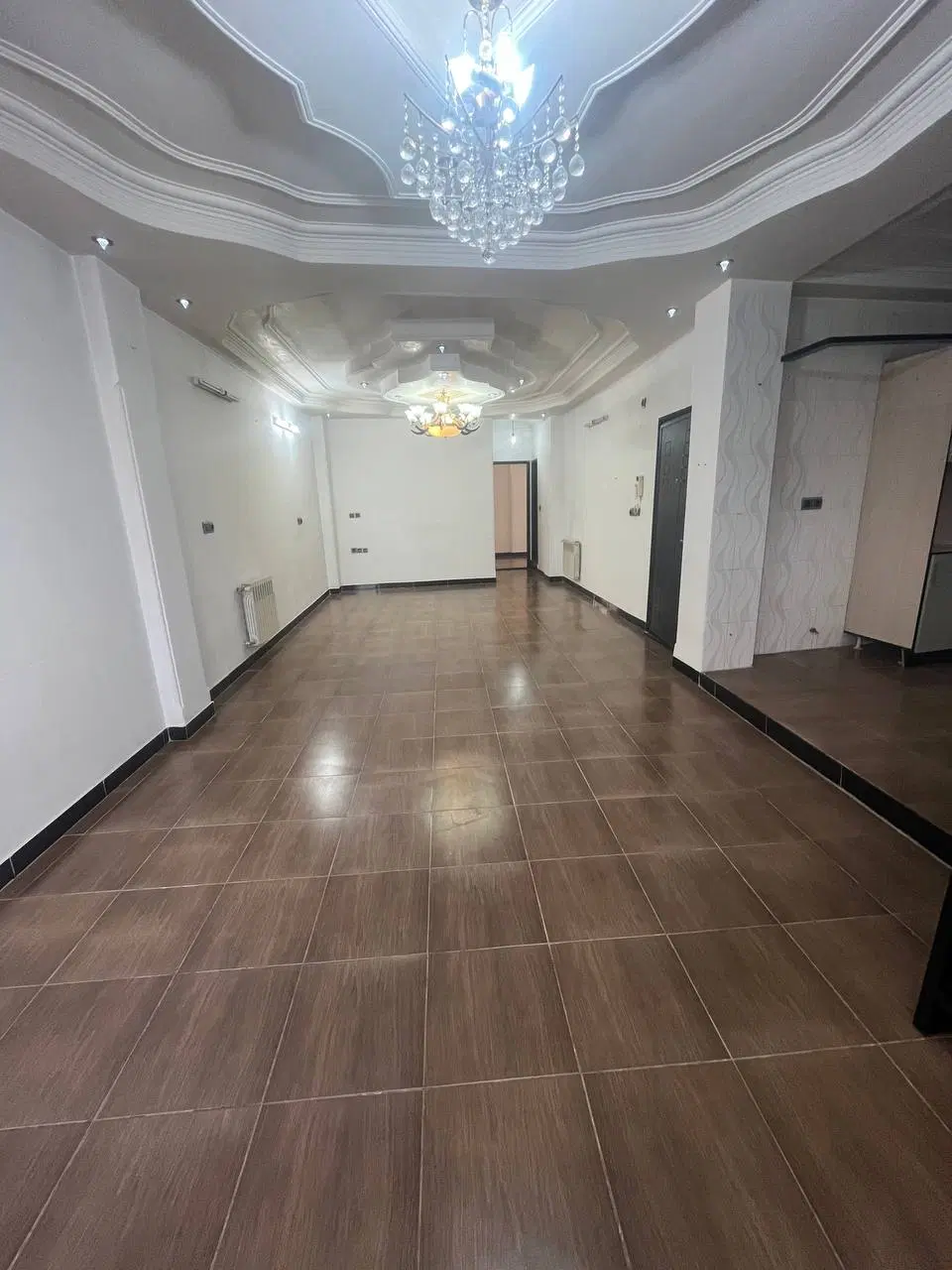 اجاره آپارتمان ۱۰۰ متری طبقه دوم از تک واحدی