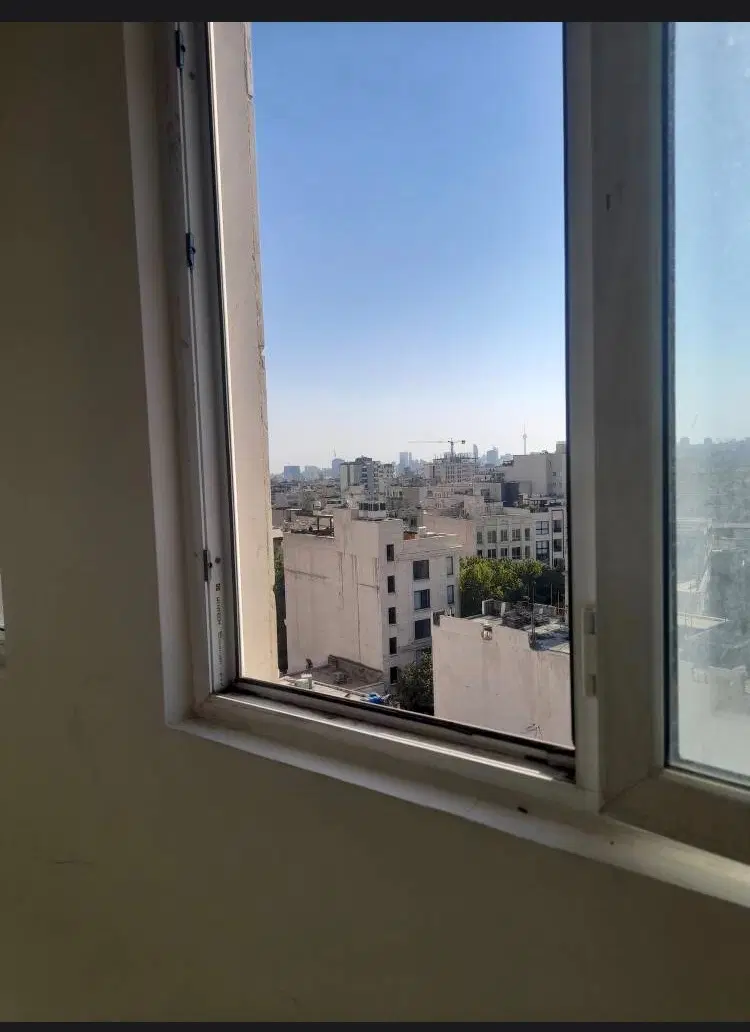 ۷۵ اداری برخیابان دولت