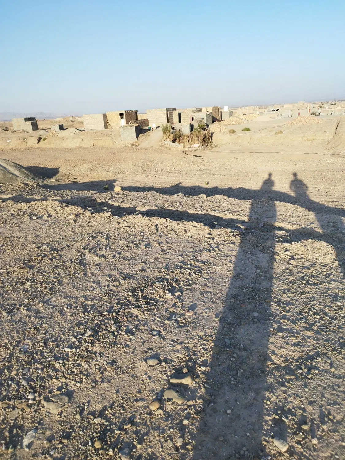 زمین فروشی
