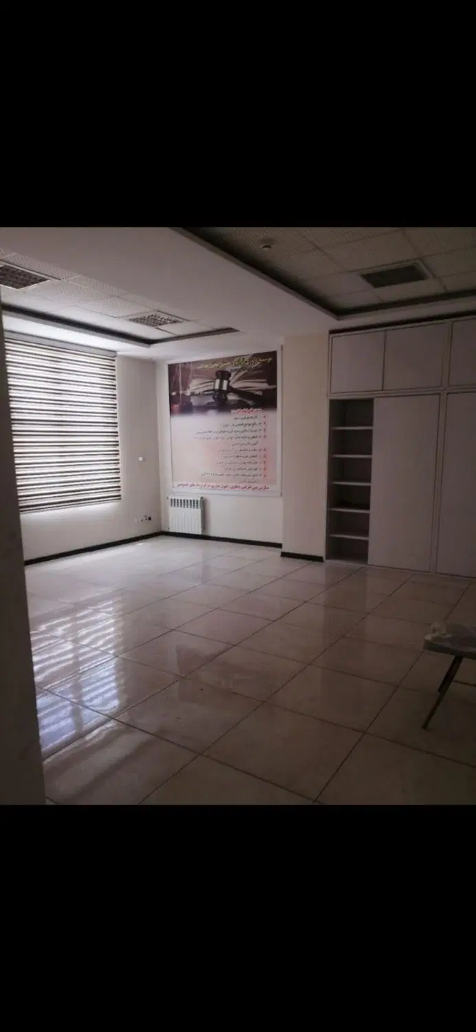 ۹۴ متری اداری سنددار گلشهر