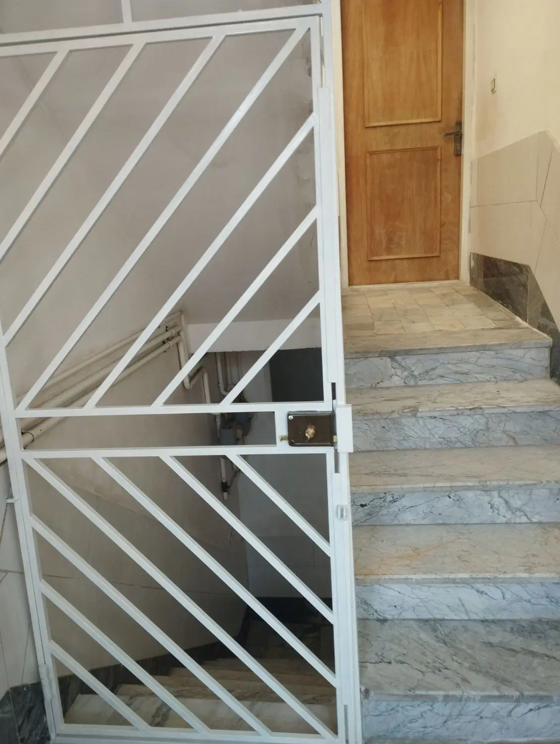 طبقه دوم توحید33 اعلایی