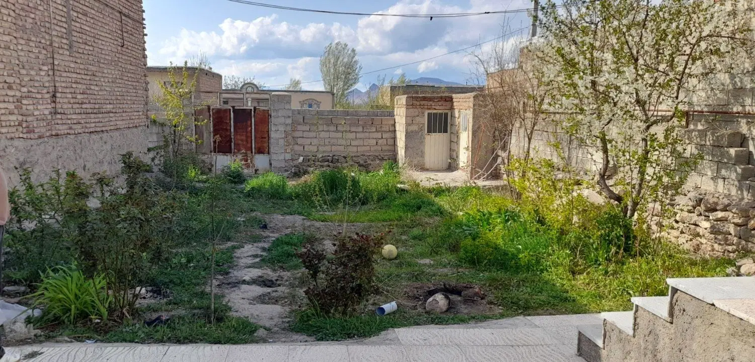 یک باب خانه در روستای جبدرق