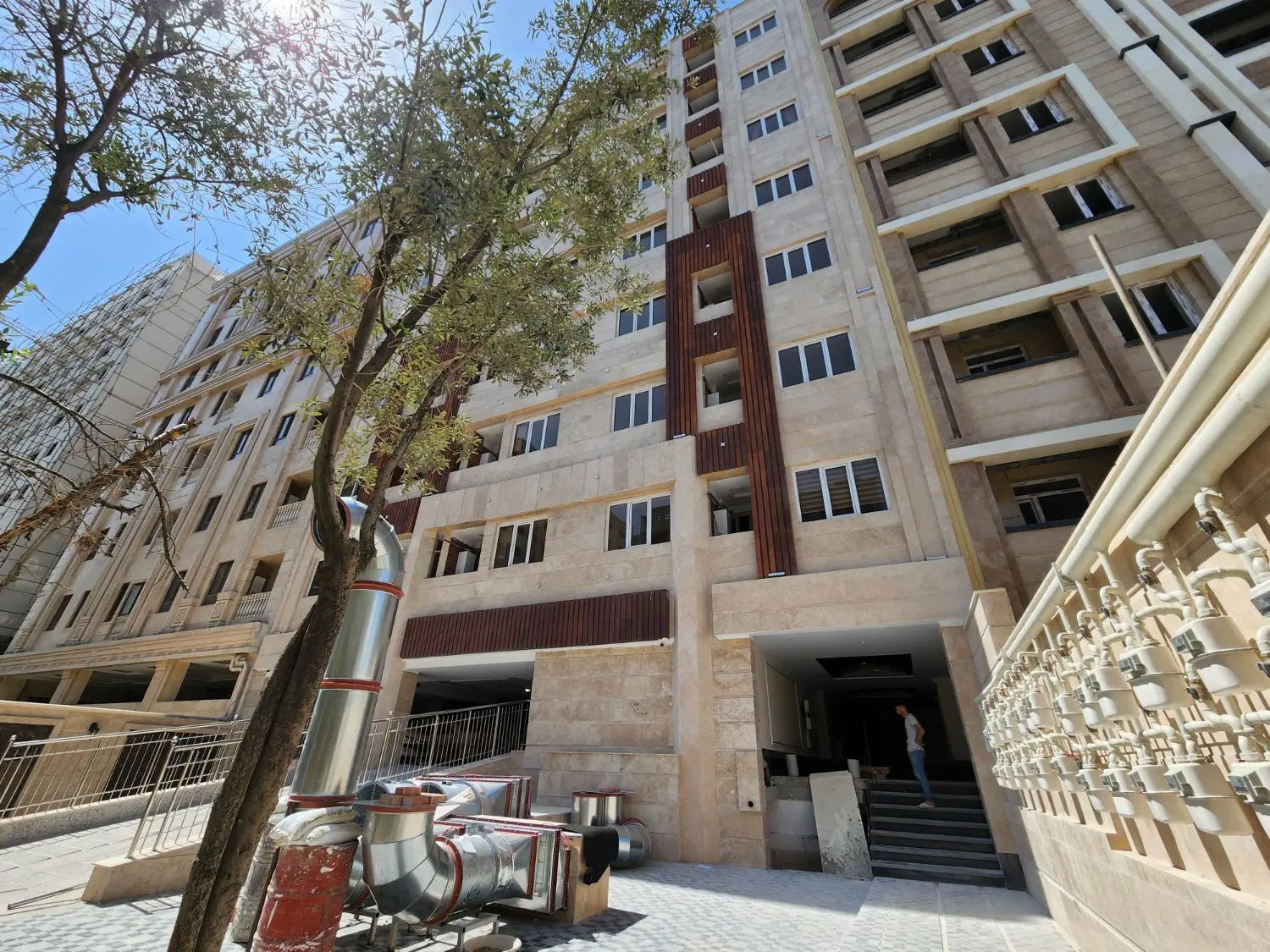 ((ورداورد ۸۰ متر ۲ خواب))