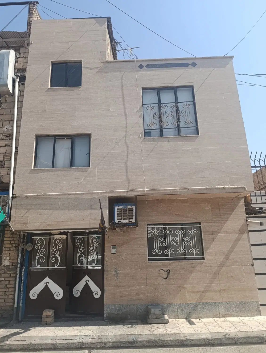 فروش خونه دو طبقه در 120متر