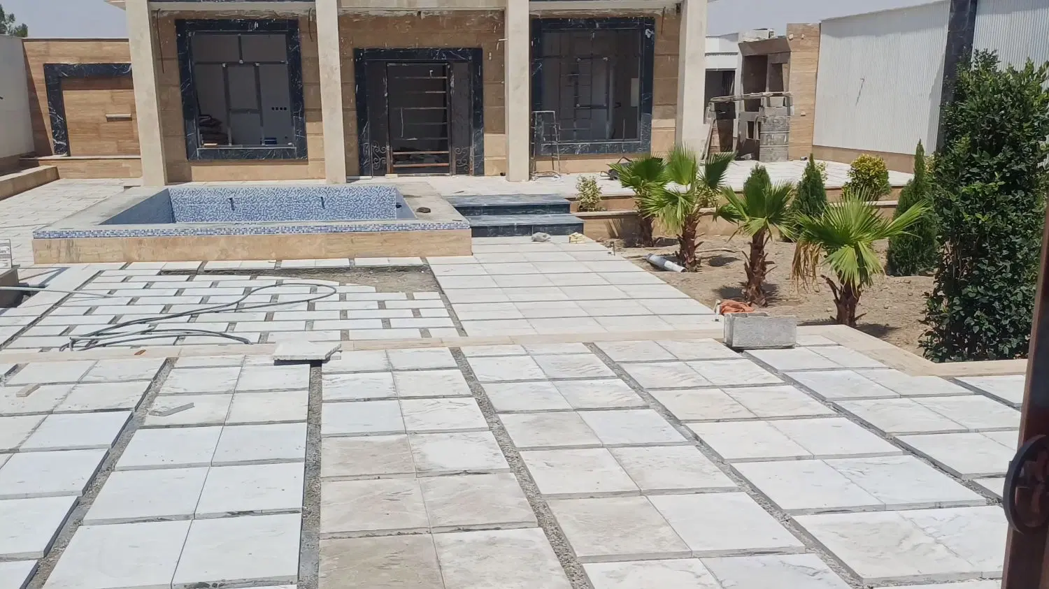 باغ ویلا مجهز به کلیه مجوزات