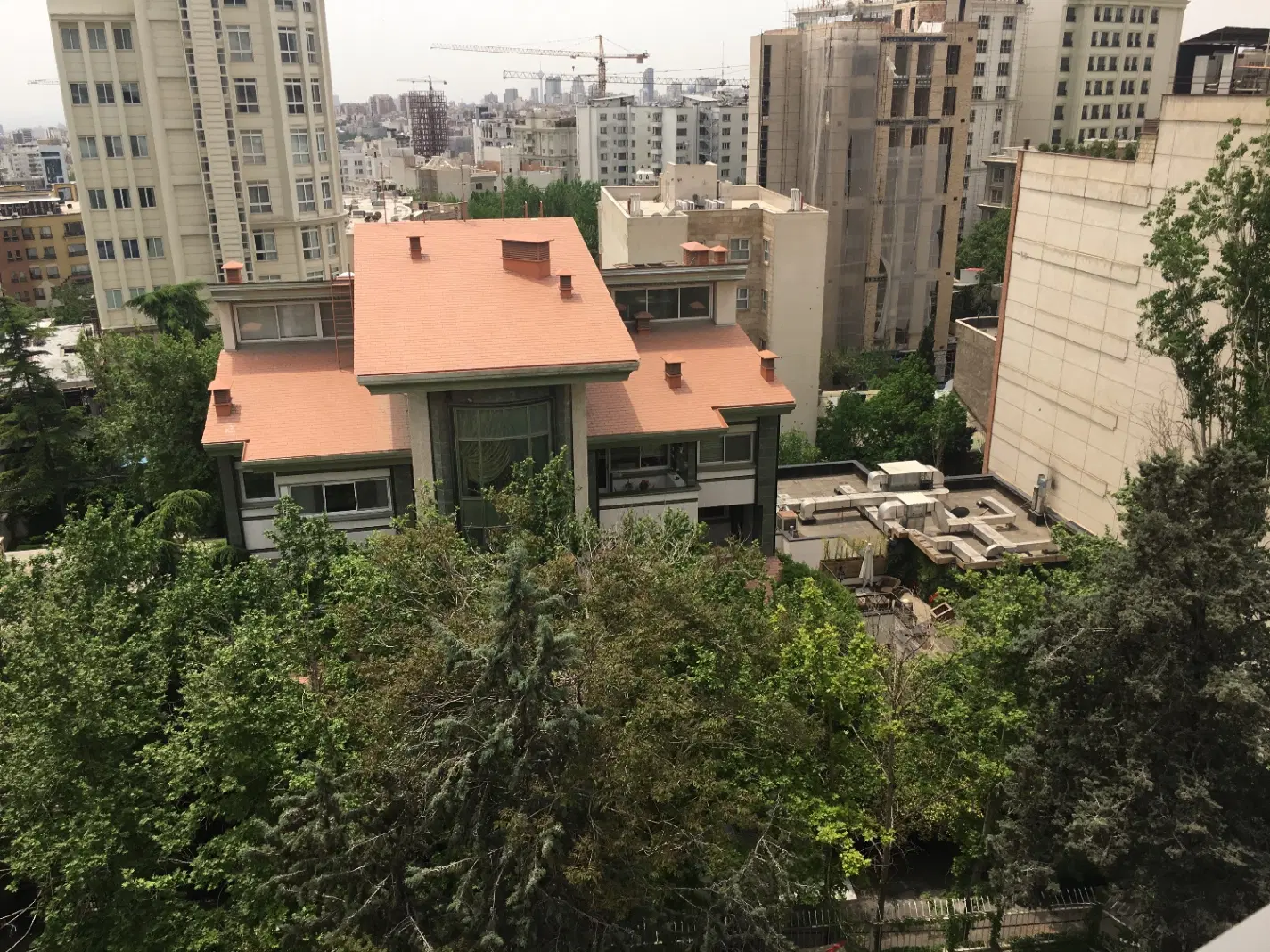 کلنگی ۵۵۰ متری جنوبی در گاندی