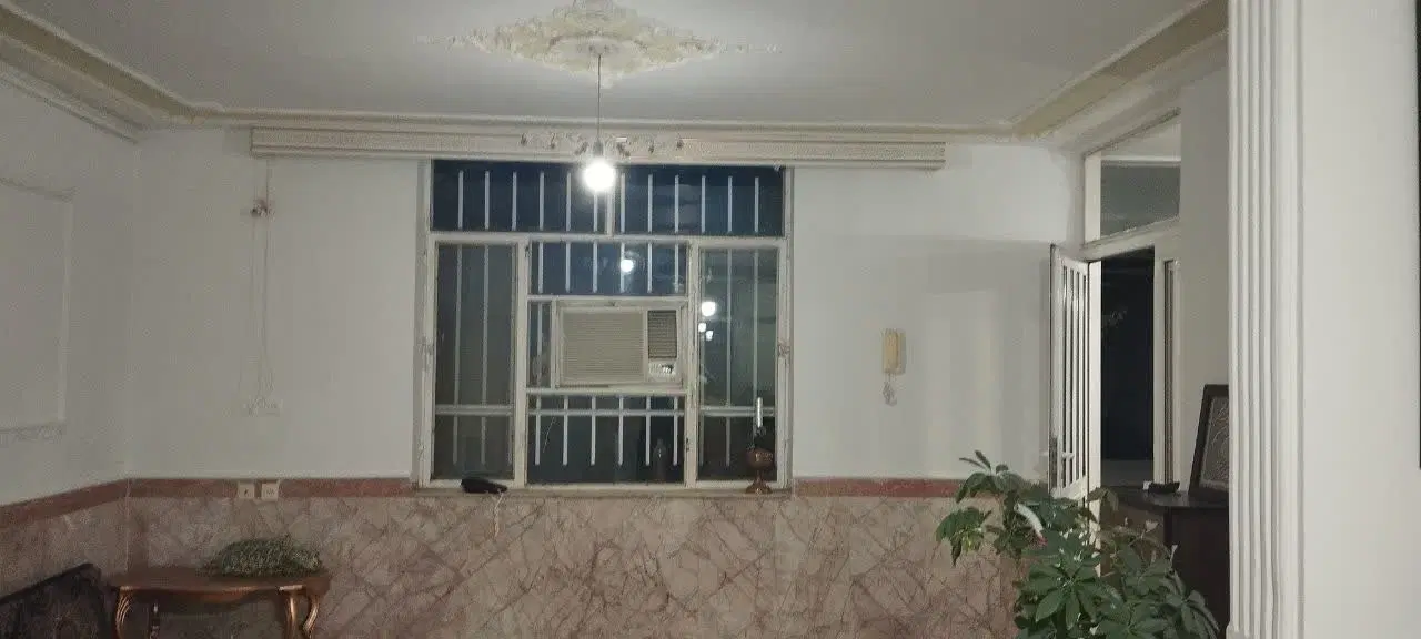 فروش منزل ویلایی شرق سپاه خیابان مین باشی