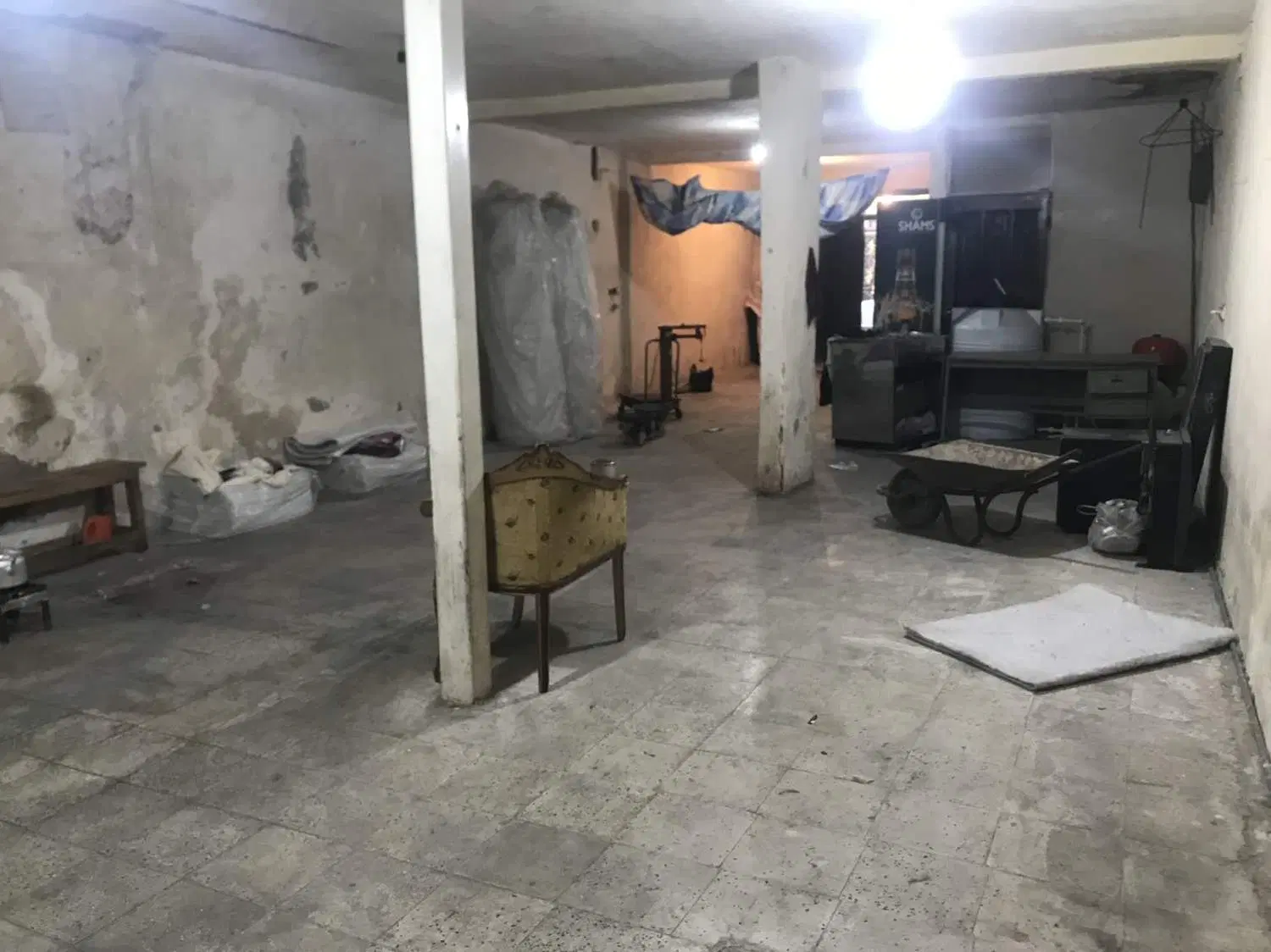 پارکینگ اجاره مناسب خیاطی و انبار۱۰۸متر
