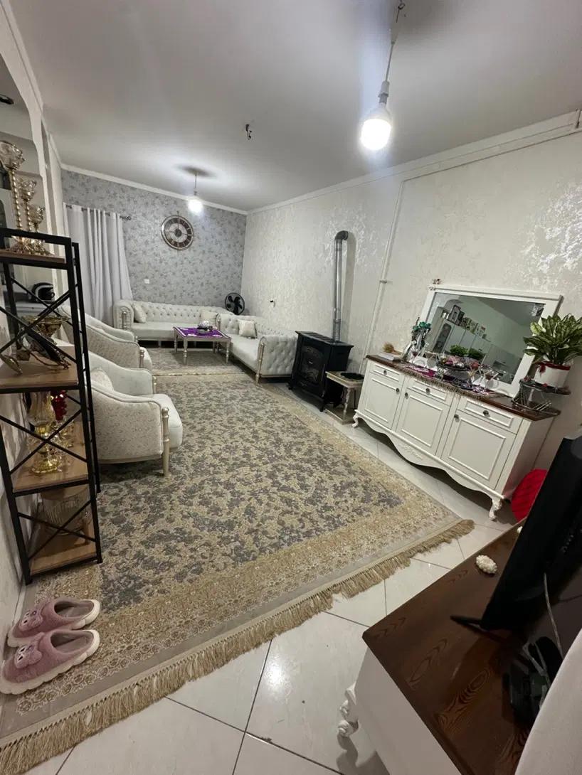 اجاره 75متری کوی بازرگانی