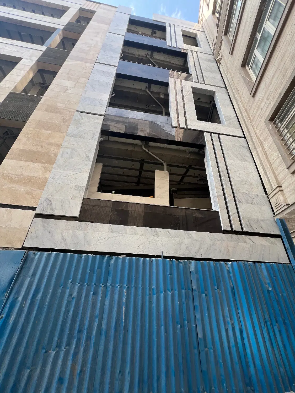 ۸۵متر کلیدنخورده