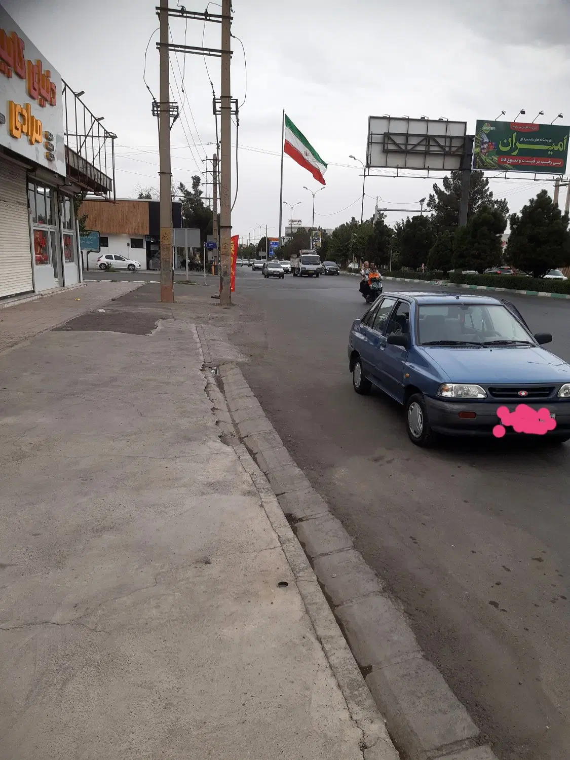 اجاره زمین۳۰۰۰متربا۸۰متربنا۴۰مترفاصله با خ محمدشهر