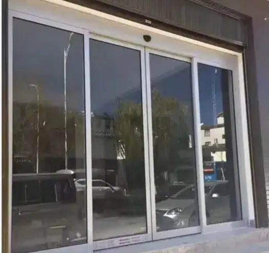 اجاره مغازه دو نبش ۲۰ متری در خمام