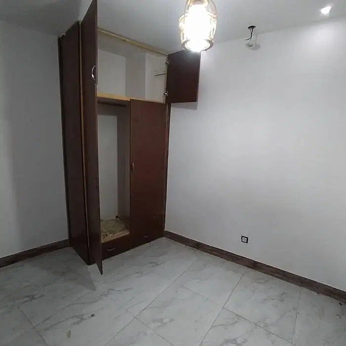 واحدتجاری تک مناسب آرایشگاه یا دفاتر