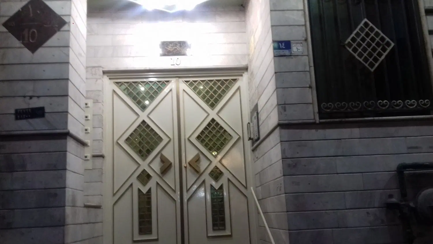 واحد ۵۰متری یکخوابه مبله فول امکانات