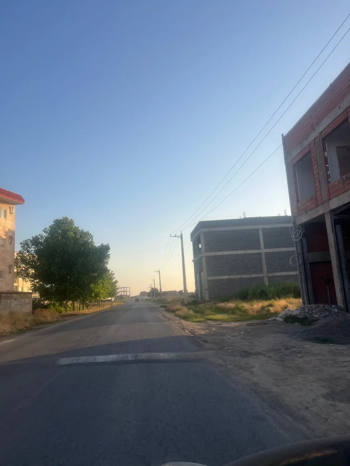 فروش زمین کاملا تجاری بر خیابان ۲۰ دستگاه