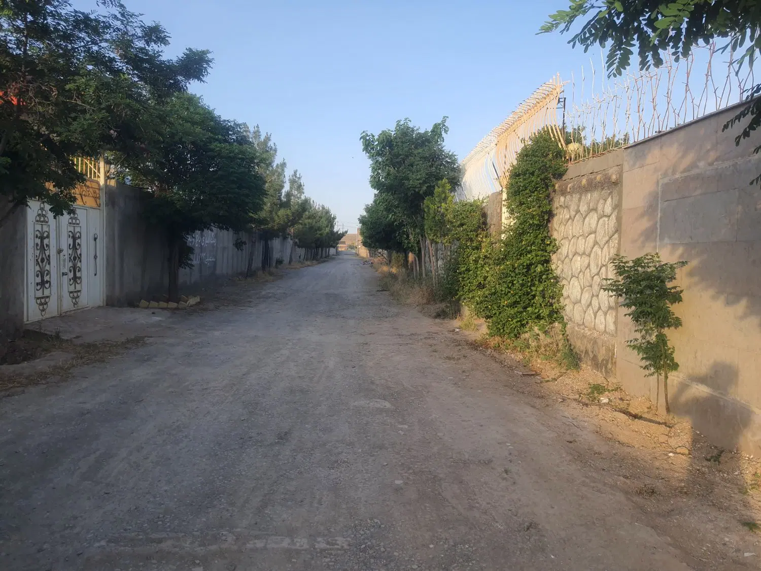 ۵۰۰متری شاهنامه۳۶ دوردیوار