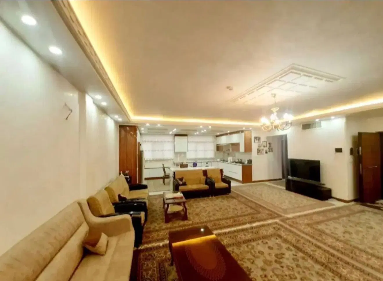 آپارتمان ۱۲۷ متری