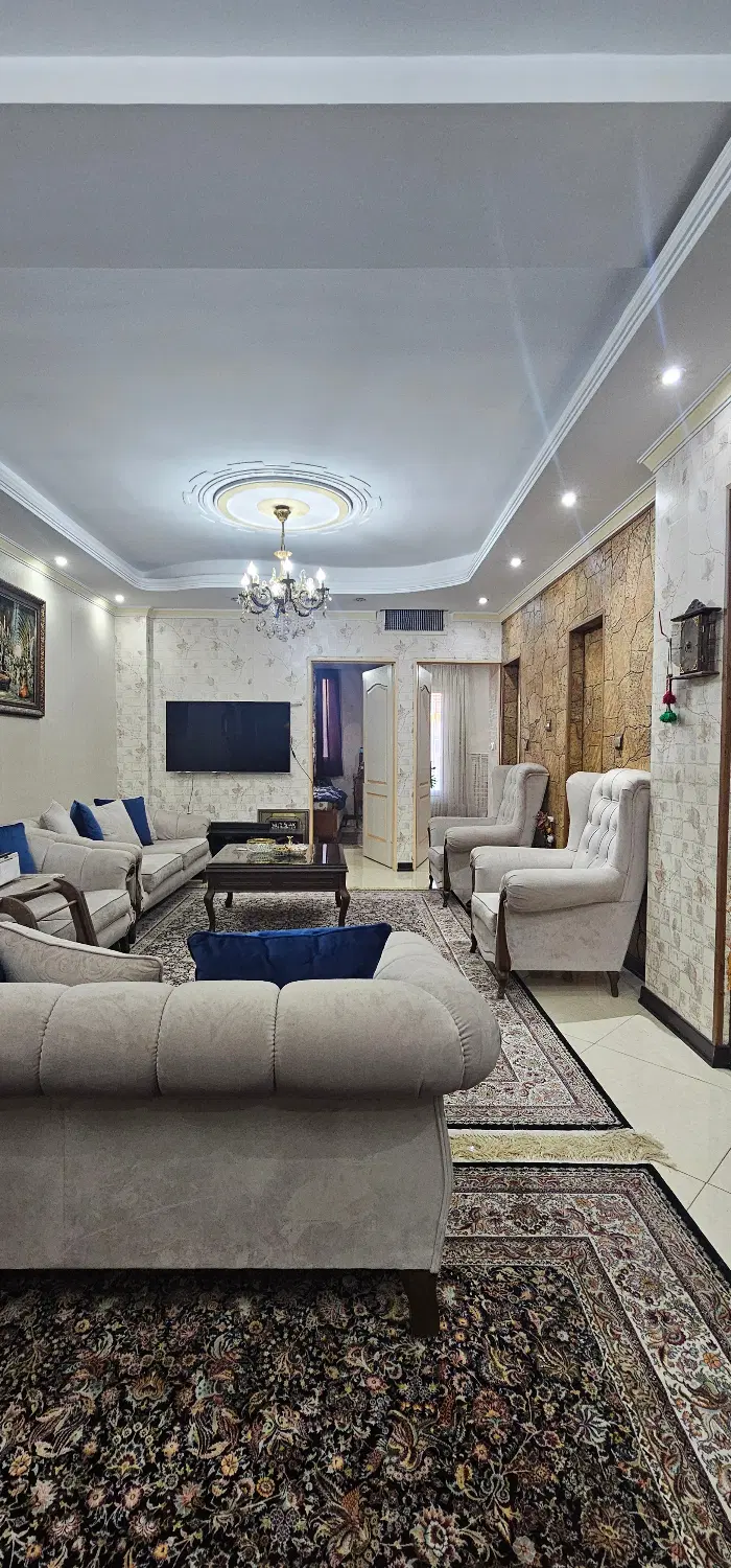آپارتمان ۹۰ متر دوخواب_پارکینگ همکف_انباری_آسانسور