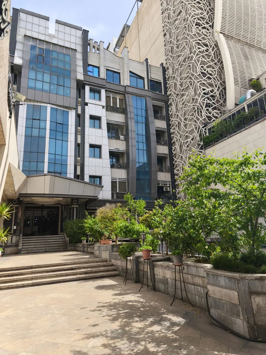 اجاره اتاق ، اجاره تخت ،اجاره صندلی ، سالن زیبایی