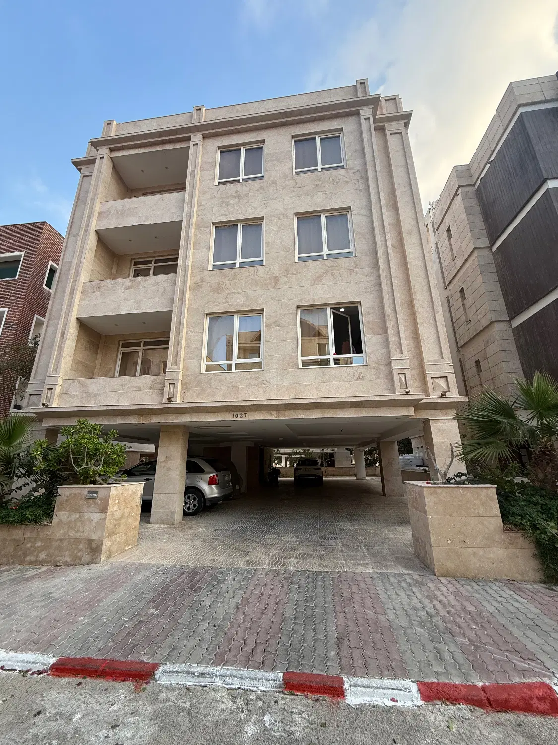 فروش ۲خواب ۶۵ نوبنیاد ۳ ( خجسته )