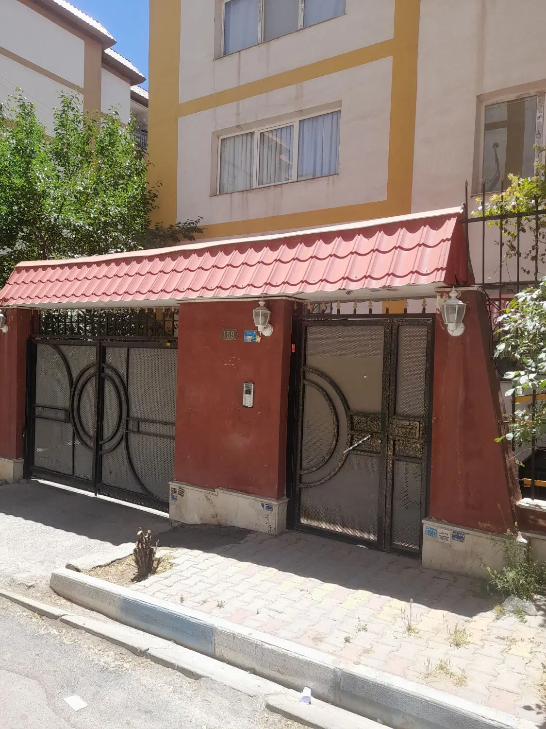 پردیس فاز ۸ محله ۱  امیرساوالان ۱۰۵ متر بی واسطه