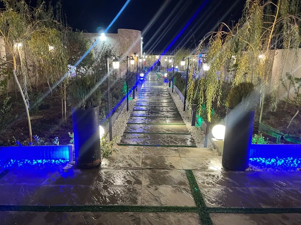باغ ویلا جاده کاهو۷۰۰مترتمام فول مجتمع باسنداوقاف