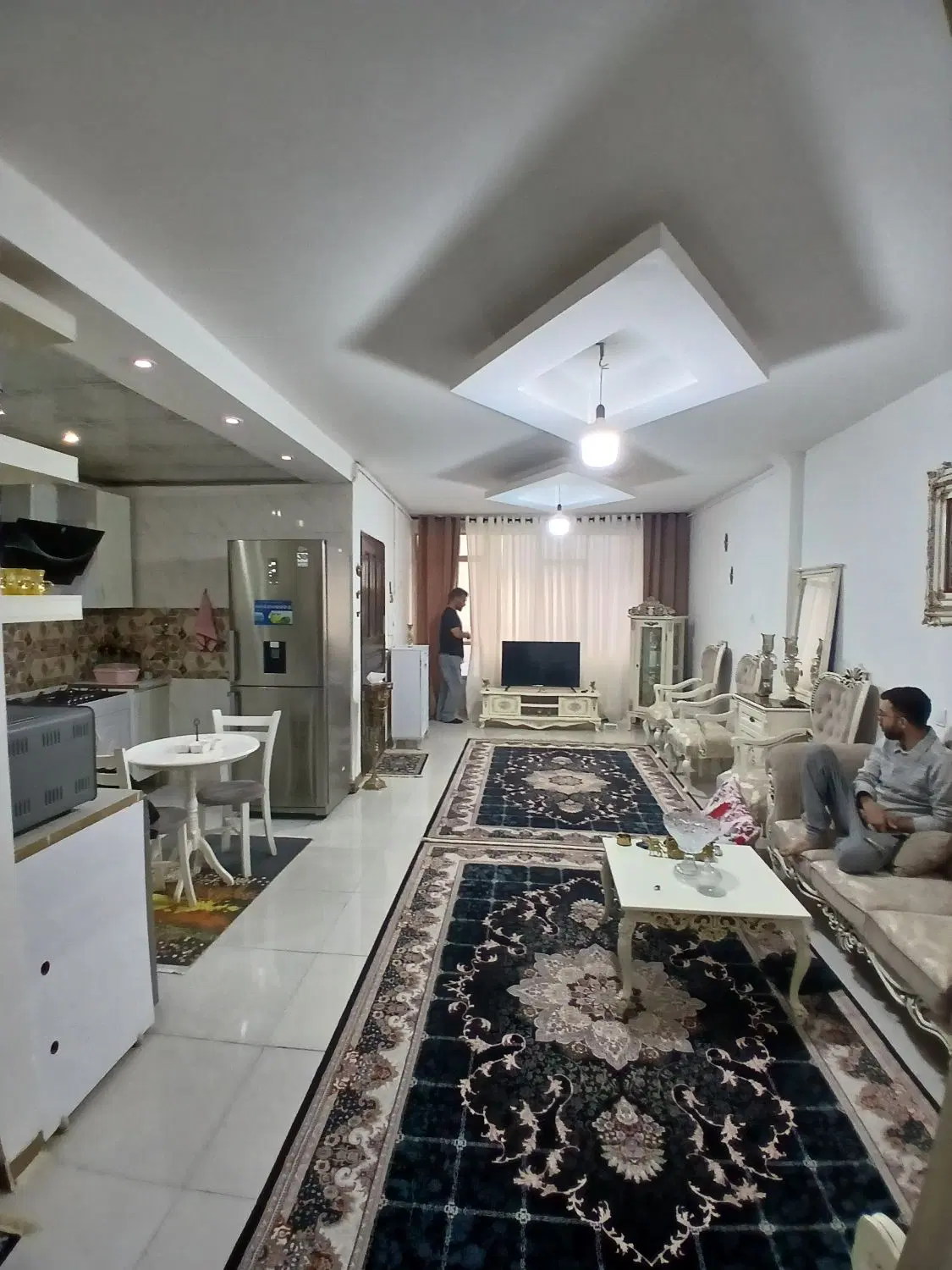 اپارتمان نوساز ۸۰متر ۲خواب