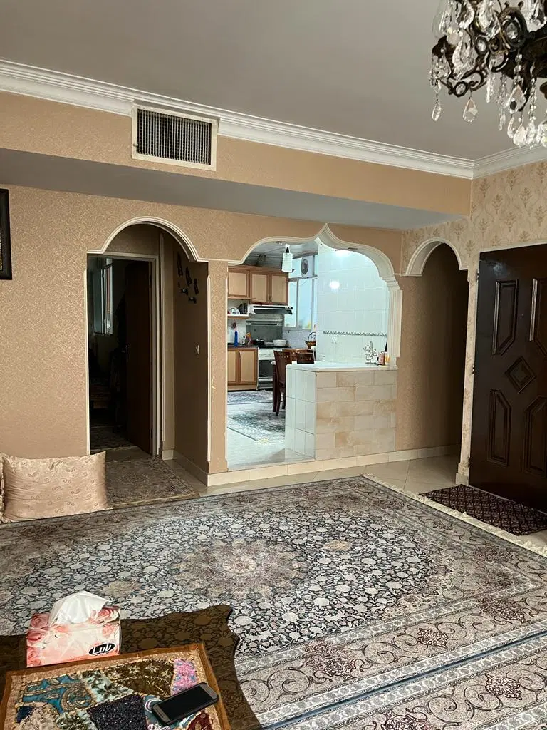 اجاره ۱۴۰ متری سه خوابه آکواریوم نور طبقه اول