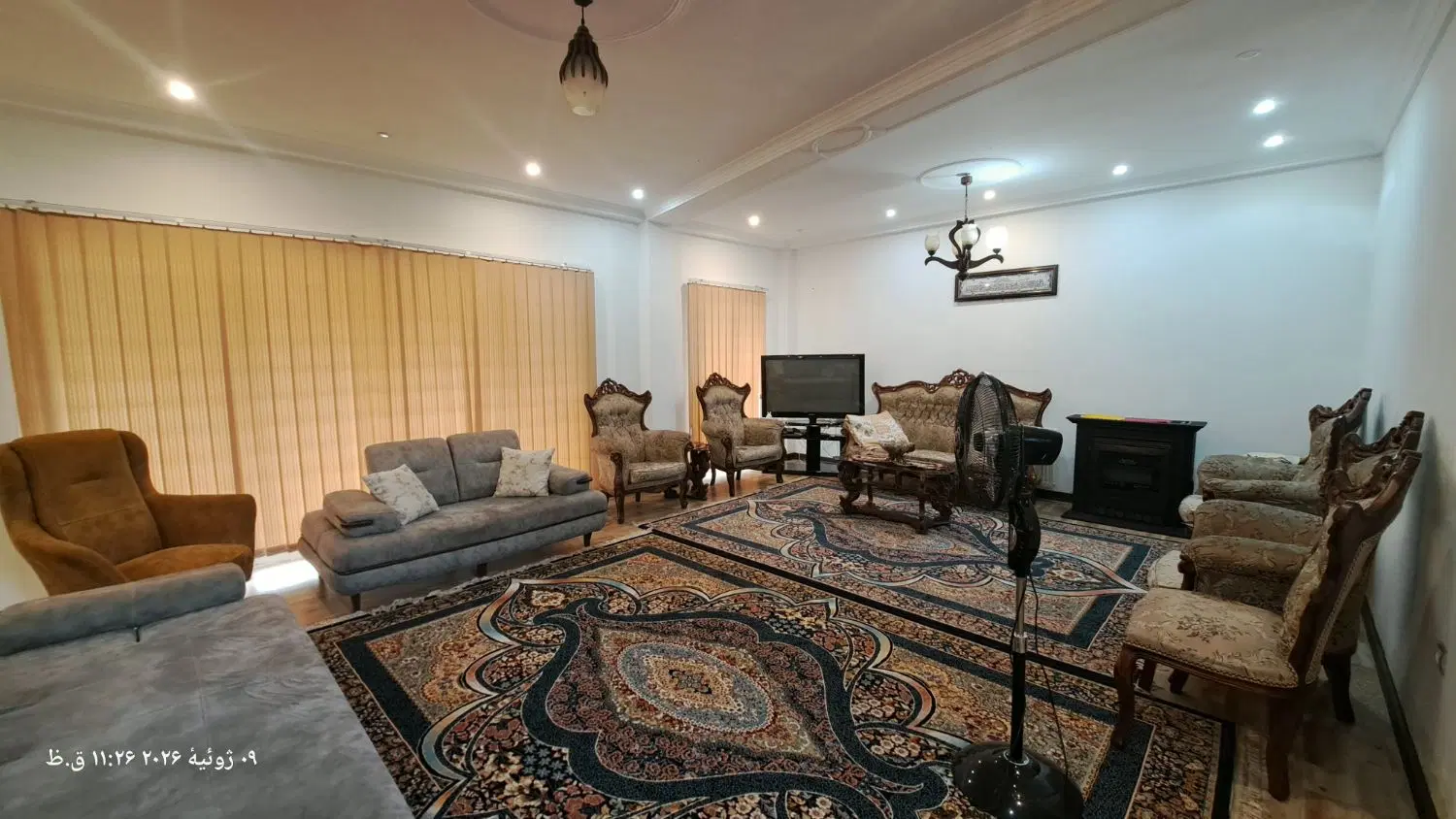 ویلا باغ ۴۲۰ متر زمین ۲۸۰ متر بنا