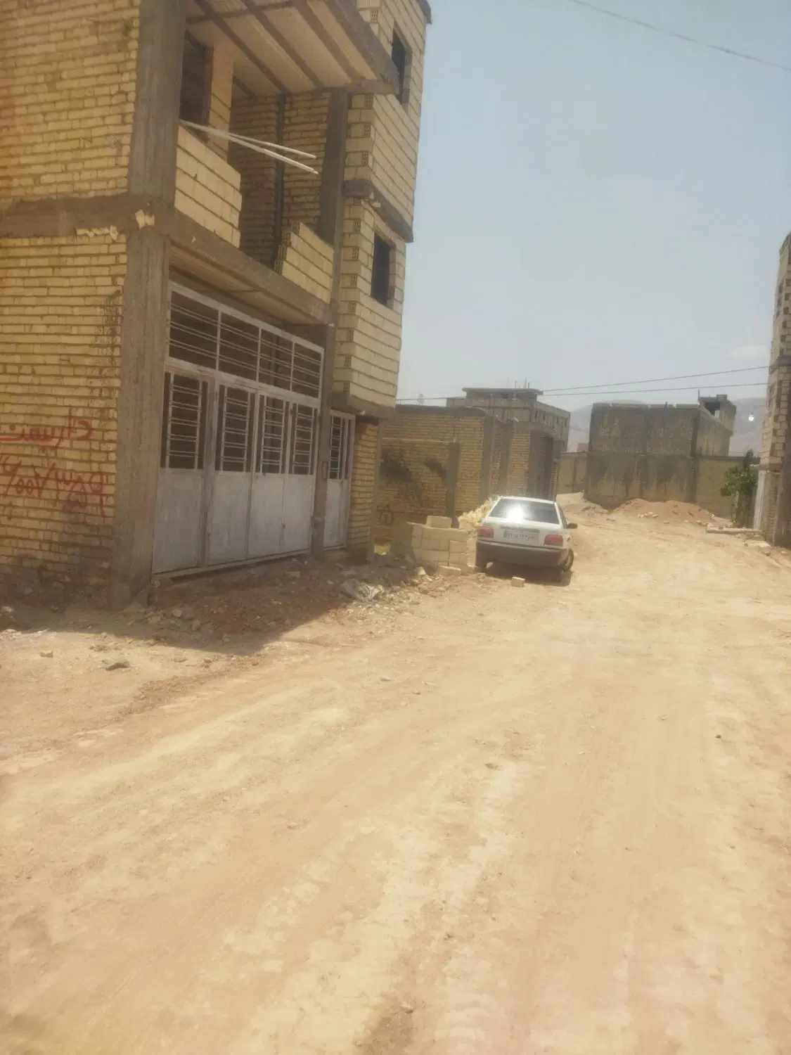 فروش زمین کرونی